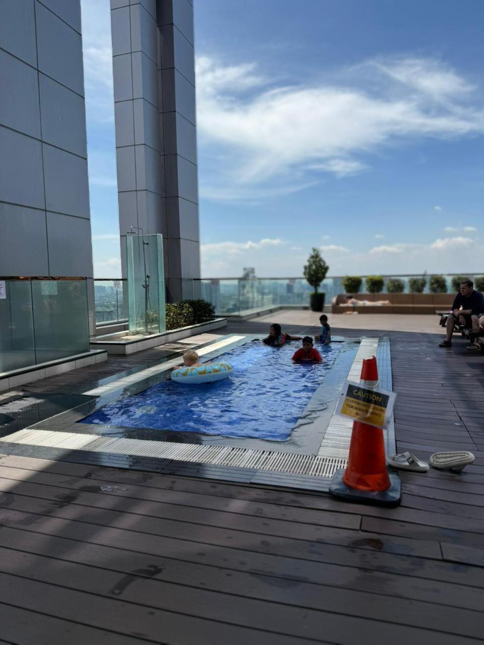 The Platinum Klcc By Comfort Suites Kuala Lumpur Exterior foto
